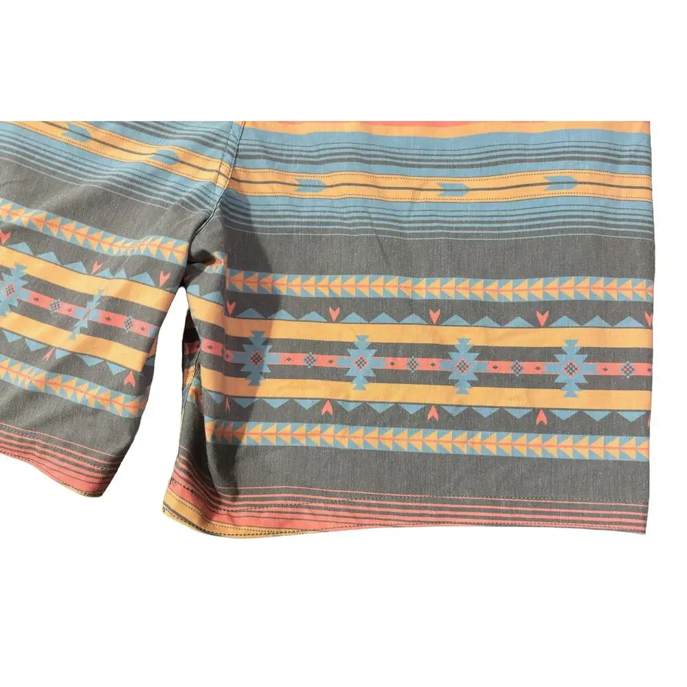 Faherty Doug Good Feather Native Design Board Shorts Swim Surf Men’s Size 32